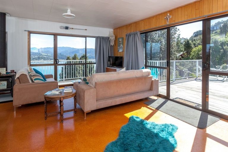 Photo of property in 194 Paku Drive, Tairua, 3508