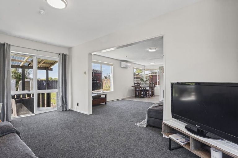 Photo of property in 44 Holland Drive, Kaiapoi, 7630