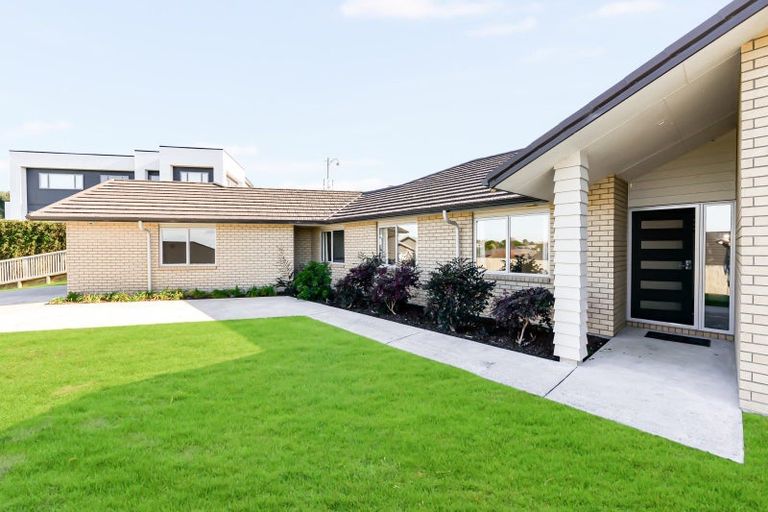 Photo of property in 33 Sylvester Crescent, Flagstaff, Hamilton, 3210