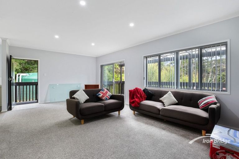 Photo of property in 16 Hobson Heights Road, Lucas Heights, Auckland, 0632