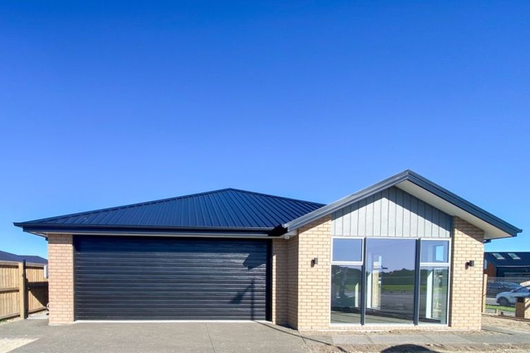 Photo of property in 66 Whitburn Avenue, Halswell, Christchurch, 8025