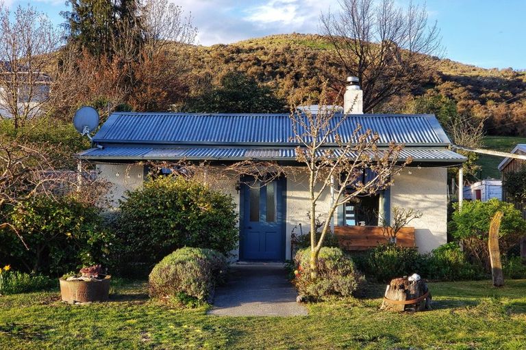 Photo of property in 38 Old Slip Road, Hakataramea, Kurow, 9498