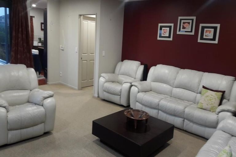 Photo of property in 49 Kentwood Drive, Woodridge, Wellington, 6037