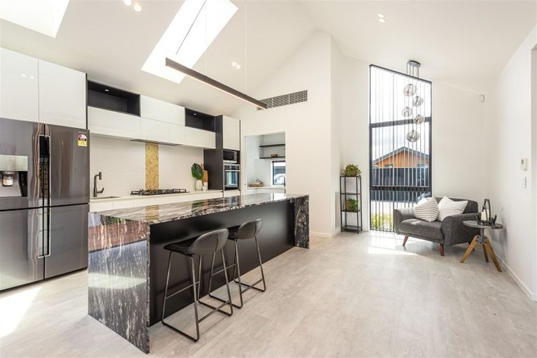 Photo of property in 4 Whitburn Avenue, Halswell, Christchurch, 8025