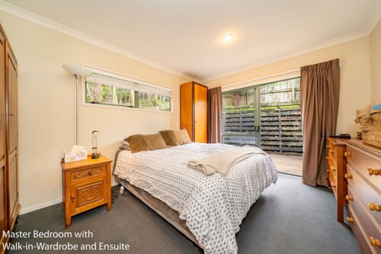 Photo of property in 35a Forest Road, Pinehaven, Upper Hutt, 5019