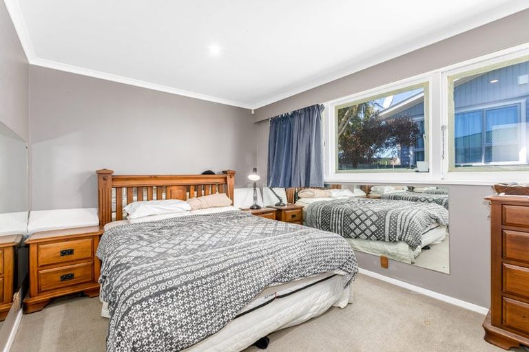 Photo of property in 23 Cypress Drive, Maungaraki, Lower Hutt, 5010