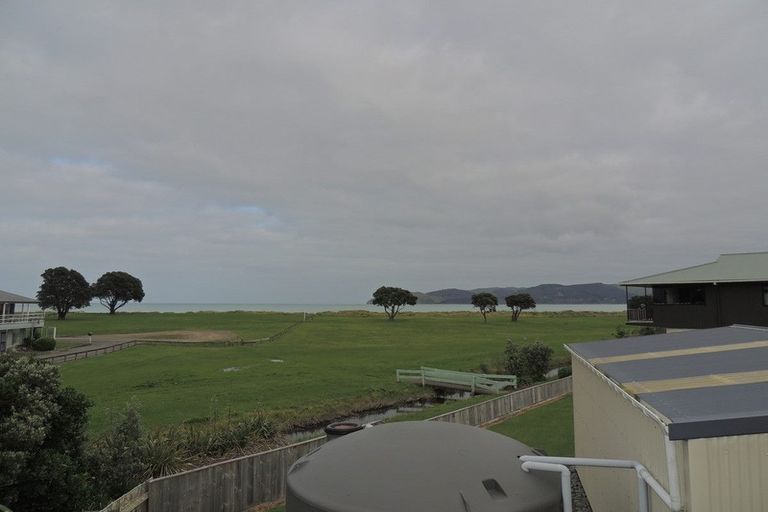 Photo of property in 9 Bill Nolan Place, Mahia, 4198