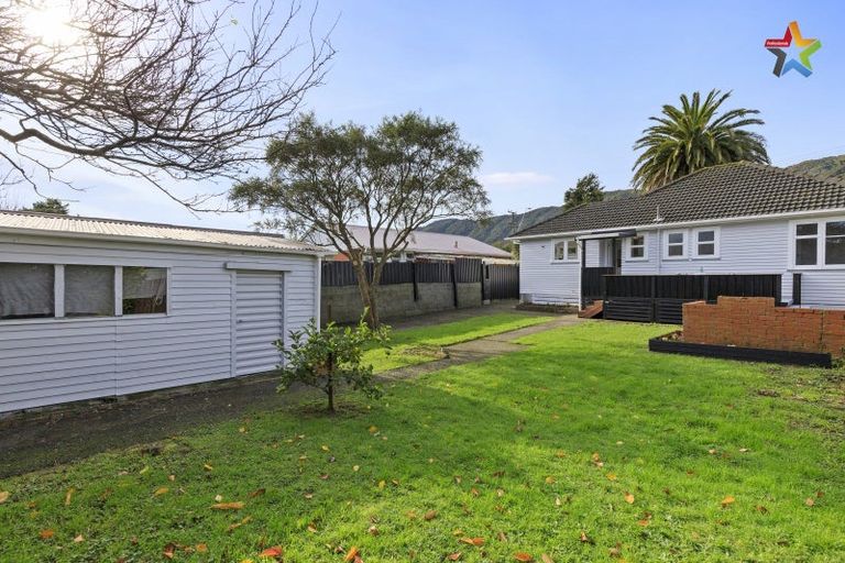 Photo of property in 51 Wise Street, Wainuiomata, Lower Hutt, 5014