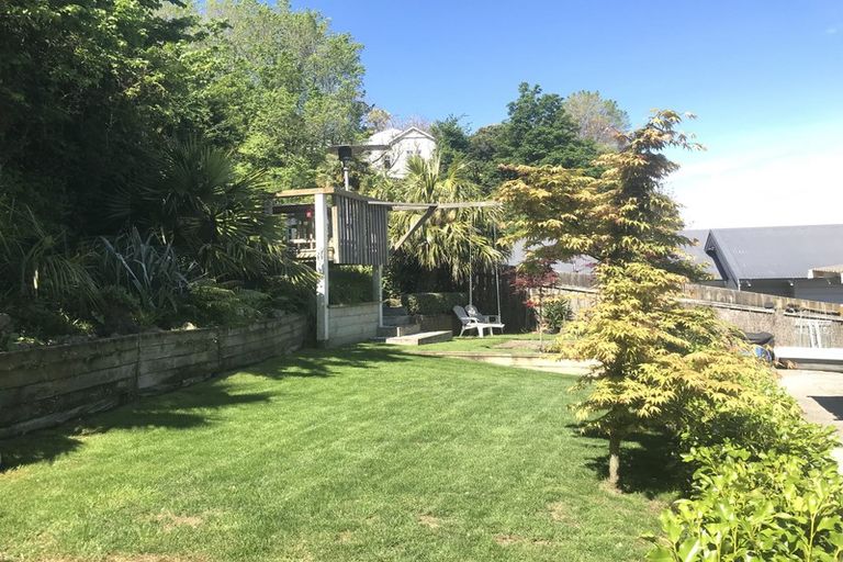 Photo of property in 35 Shakespeare Road, Bluff Hill, Napier, 4110