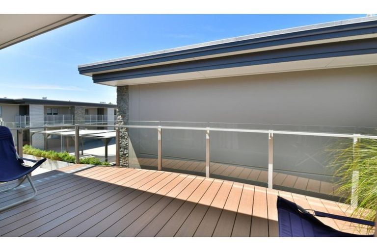 Photo of property in 312/252 Centreway Road, Orewa, 0931