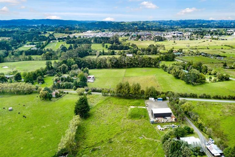 Photo of property in 10 Spedding Road, Whenuapai, Auckland, 0618