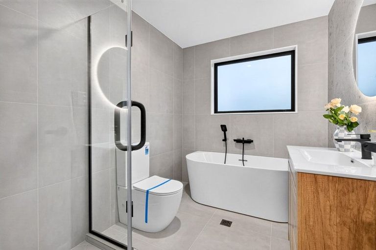 Photo of property in 5 Neinei Street, Westgate, Auckland, 0814