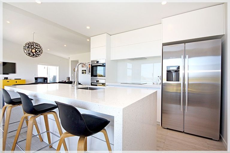 Photo of property in 6a Marine Parade South, Foxton Beach, Foxton, 4815