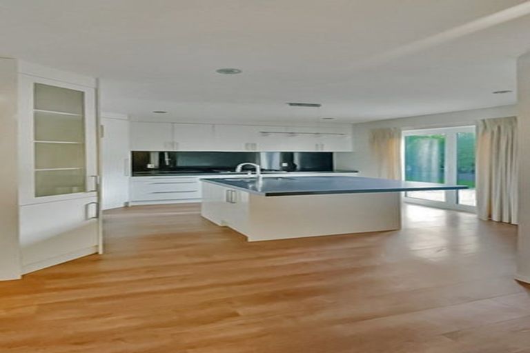 Photo of property in 67 Pickaberry Avenue, Karaka, Papakura, 2113