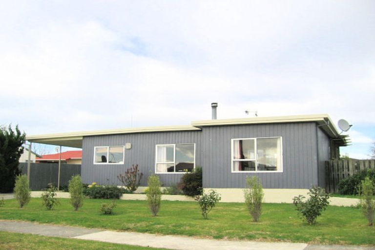 Photo of property in 27 Lyttelton Crescent, Tamatea, Napier, 4112