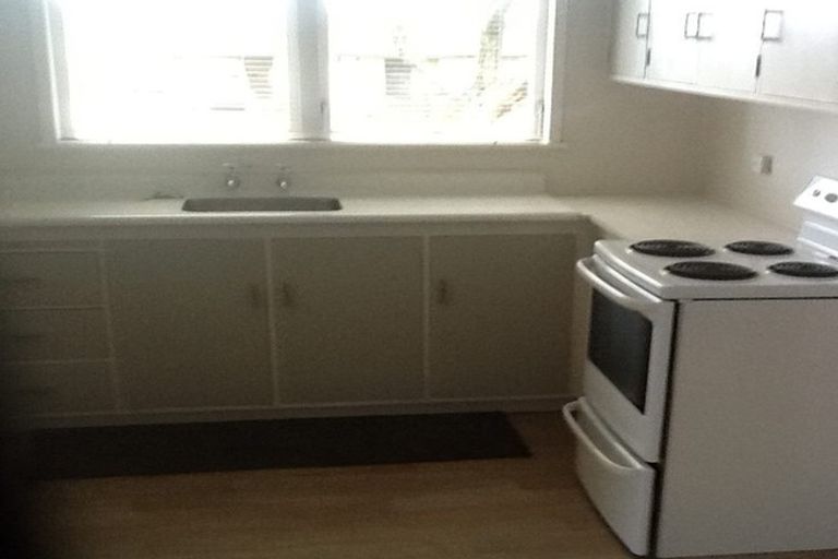 Photo of property in 93c Seddon Street, Pukekohe, 2120