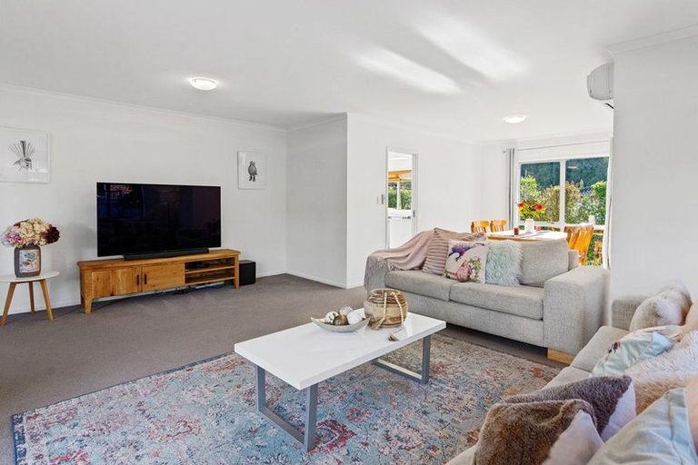 Photo of property in 41 Kristin Lane, Albany, Auckland, 0632