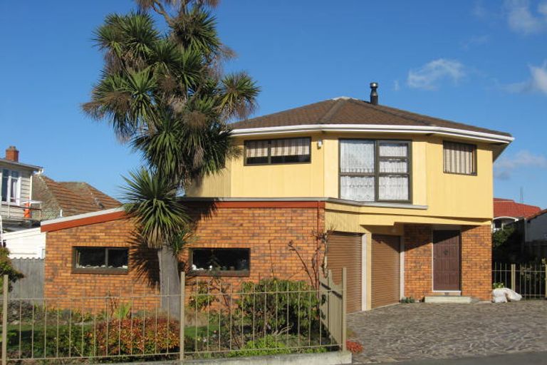 Photo of property in 59 Duke Street, North Dunedin, Dunedin, 9016