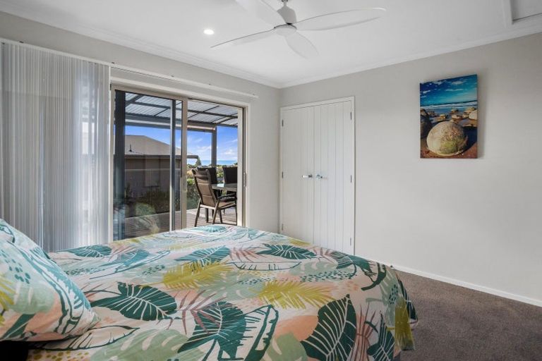 Photo of property in 13 Tohora View, Waihi Beach, 3611