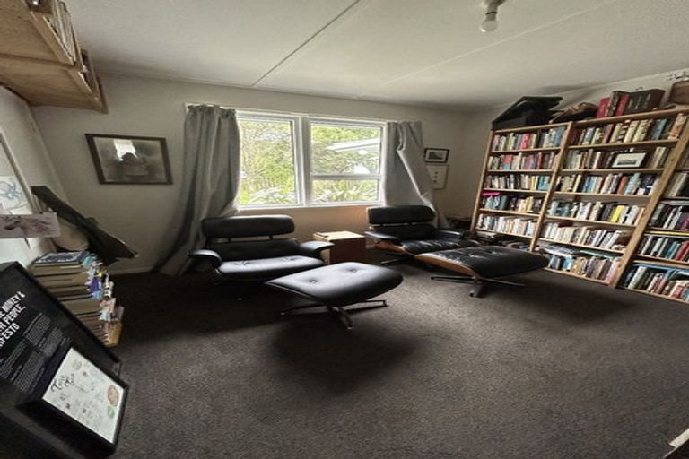 Photo of property in 34 Watt Street, Featherston, 5710