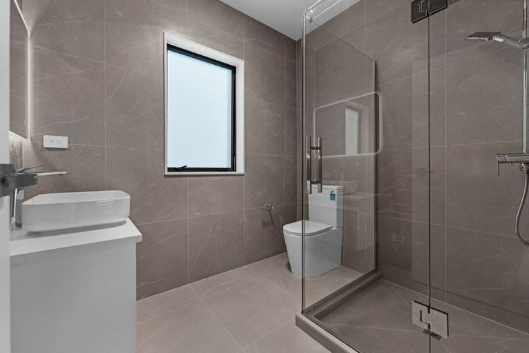 Photo of property in 2 Piedmonte Avenue, Pokeno, 2402