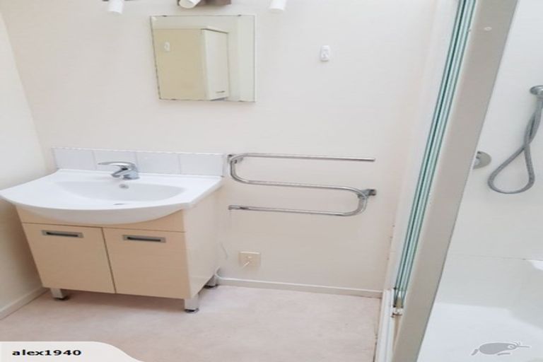 Photo of property in 14 Shoal Bay Road, Devonport, Auckland, 0624