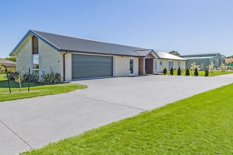 Photo of property in 56 Verdeco Boulevard, Lincoln, 7608