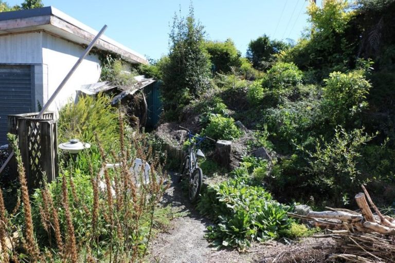Photo of property in 51 Grand Vue Road, Kawaha Point, Rotorua, 3010