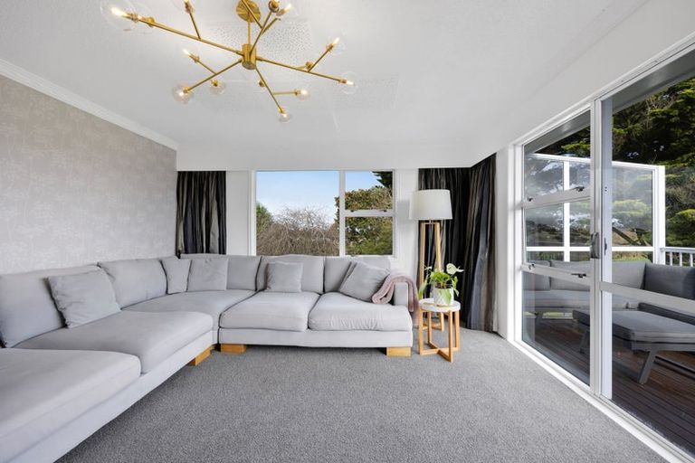 Photo of property in 289 High Street, Eltham, 4322