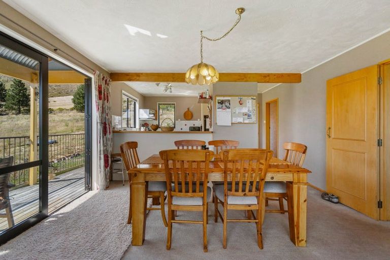 Photo of property in 24 Ahuriri Drive, Omarama, 9412