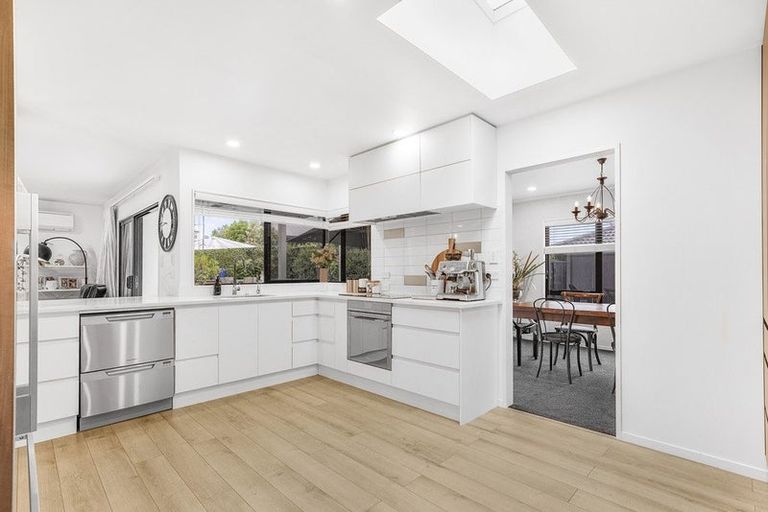 Photo of property in 6 Munro Place, Flagstaff, Hamilton, 3210