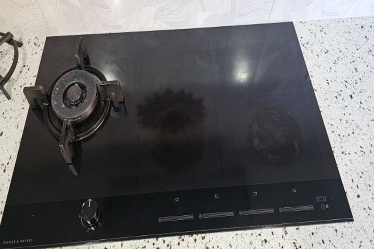 Photo of property in 75a Andrew Road, Howick, Auckland, 2010