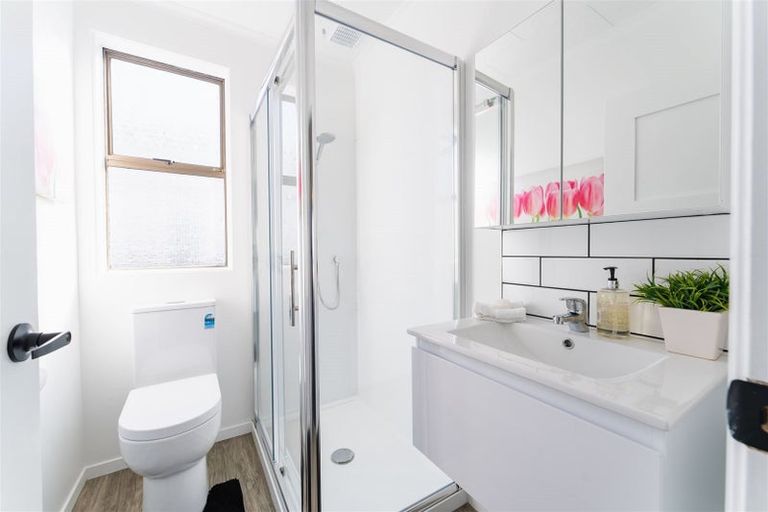 Photo of property in 40 Kirkcaldy Street, South Dunedin, Dunedin, 9012