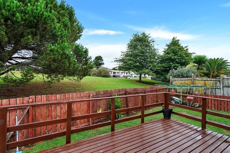 Photo of property in 1/20 Mile Place, Henderson, Auckland, 0612