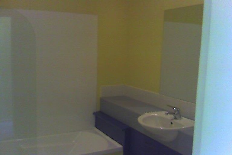 Photo of property in Metro Apartments, 14/220 Thorndon Quay, Pipitea, Wellington, 6011