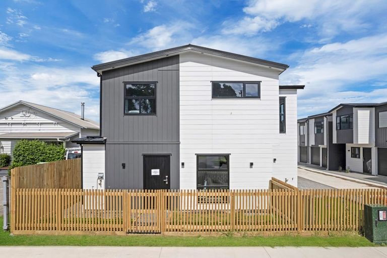 Photo of property in 9 Albert Street, Otahuhu, Auckland, 1062