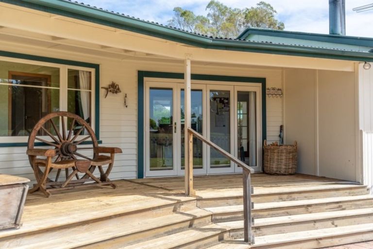 Photo of property in 120 Kibblewhite Road, Matahiwi, Masterton, 5888