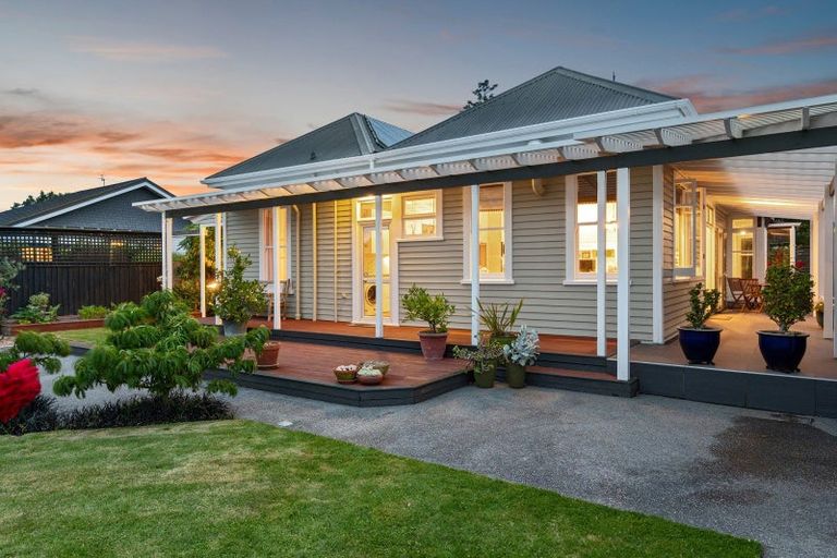 Photo of property in 66 Domain Terrace, Spreydon, Christchurch, 8024