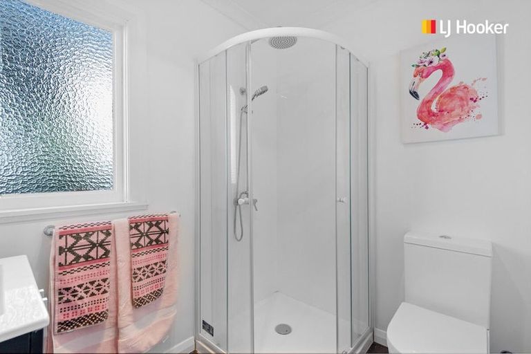 Photo of property in 4 Hawthorn Avenue, Mornington, Dunedin, 9011