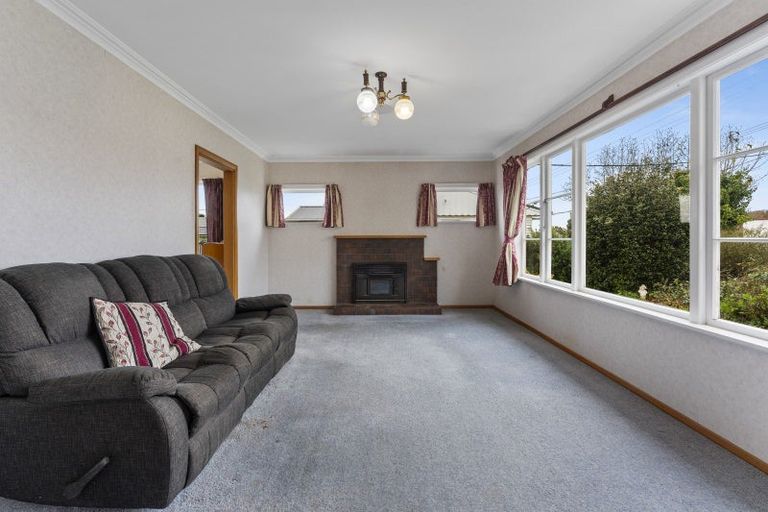 Photo of property in 81 Bartholomew Road, Levin, 5510