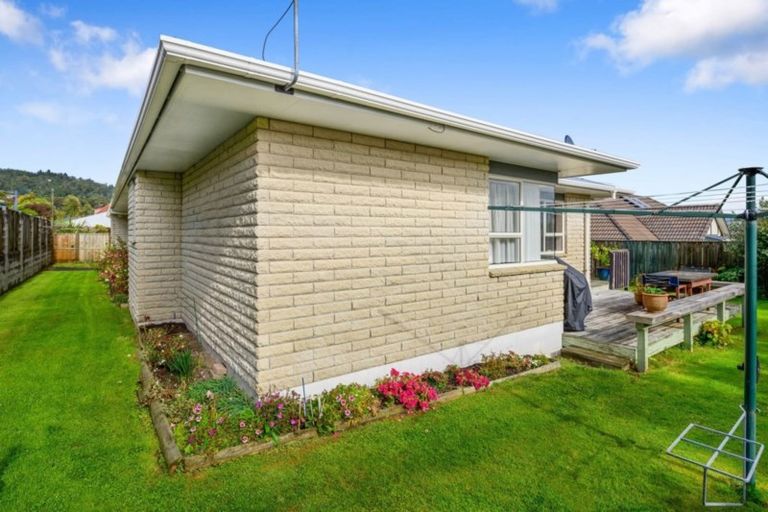 Photo of property in 10 Thelma Place, Lynmore, Rotorua, 3010