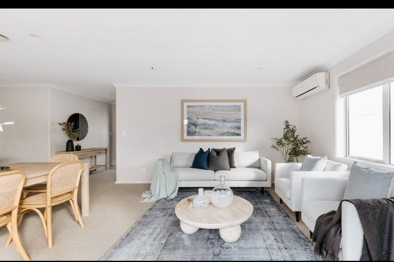 Photo of property in 10 Te Kio Crescent, Papamoa Beach, Papamoa, 3118