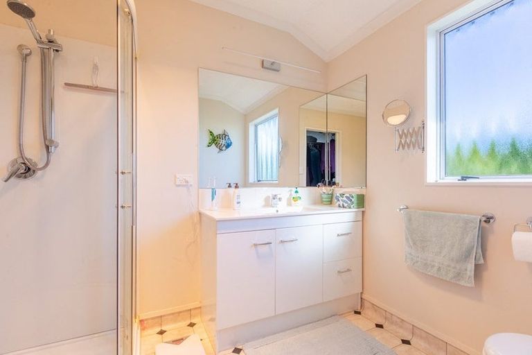 Photo of property in 4 Ebury Mews, Taradale, Napier, 4112