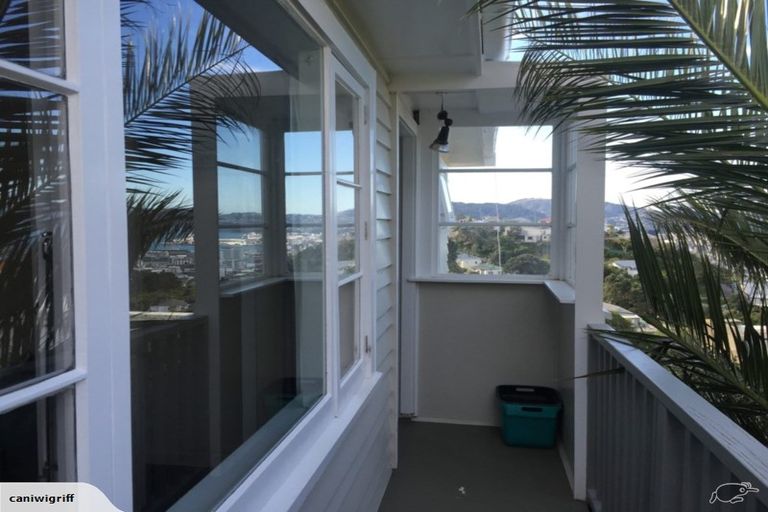Photo of property in 24b Connaught Terrace, Brooklyn, Wellington, 6021