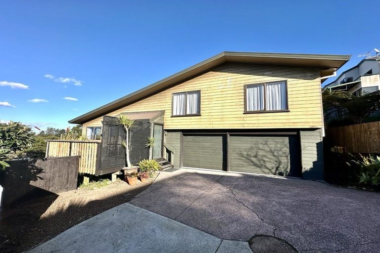 Photo of property in 4/141 Colwill Road, Massey, Auckland, 0614