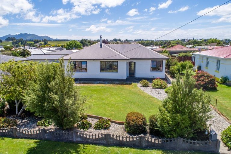 Photo of property in 81 Kitchener Street, Gore, 9710