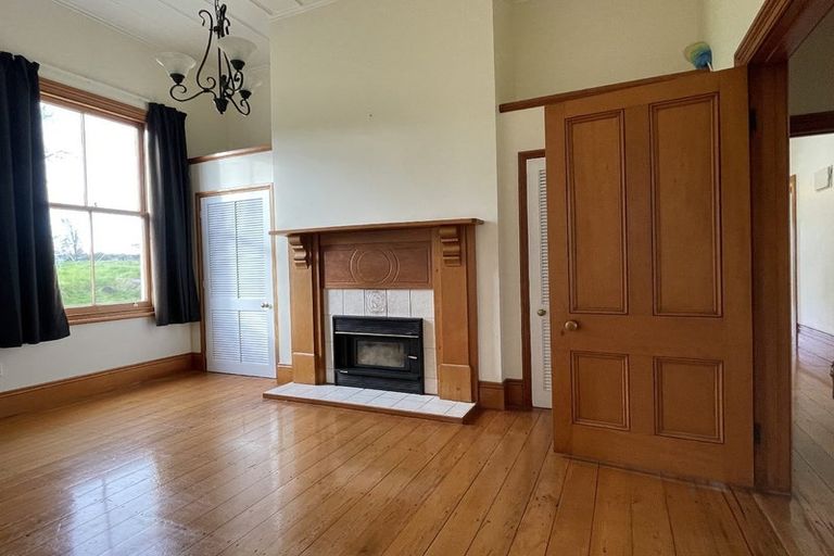 Photo of property in 1035 Kahikatea Flat Road, Waitoki, Kaukapakapa, 0871