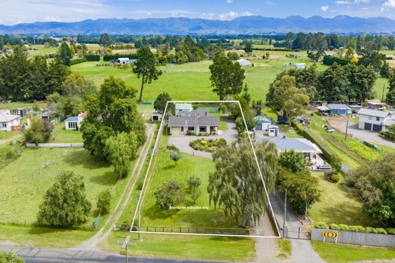 Photo of property in 25 Charlotte Street, Takapau, 4203