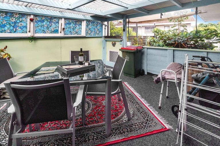 Photo of property in 2/33 Kea Street, Katikati, 3129