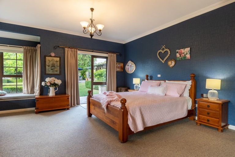 Photo of property in 114 Main Road South, Raumati Beach, Paraparaumu, 5032